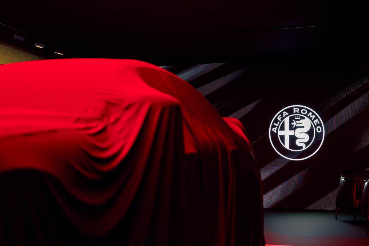 Alfa Romeo Giulia Quadrifoglio Luna Rossa: l’edizione limitata che unisce motori e vela